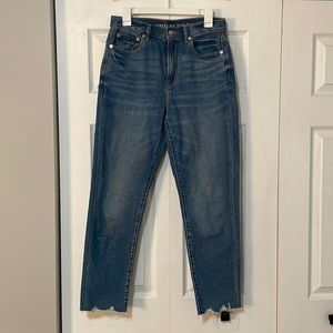 American eagle mom jeans size 6